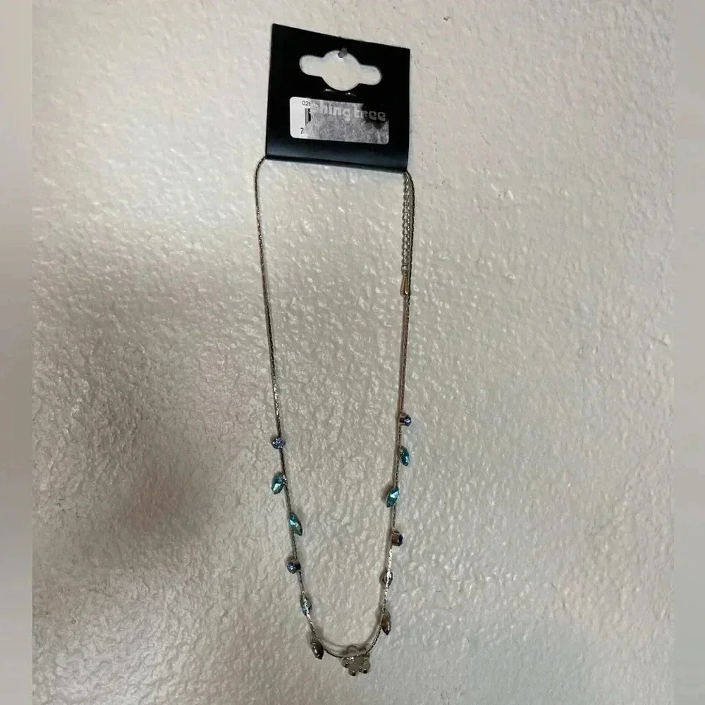 NWT Vintage Y2K Wishing Tree Necklace and Earring Set Blue